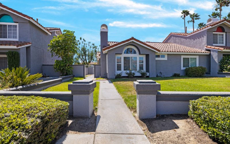 RE/MAX New Dimension, The Discover Group