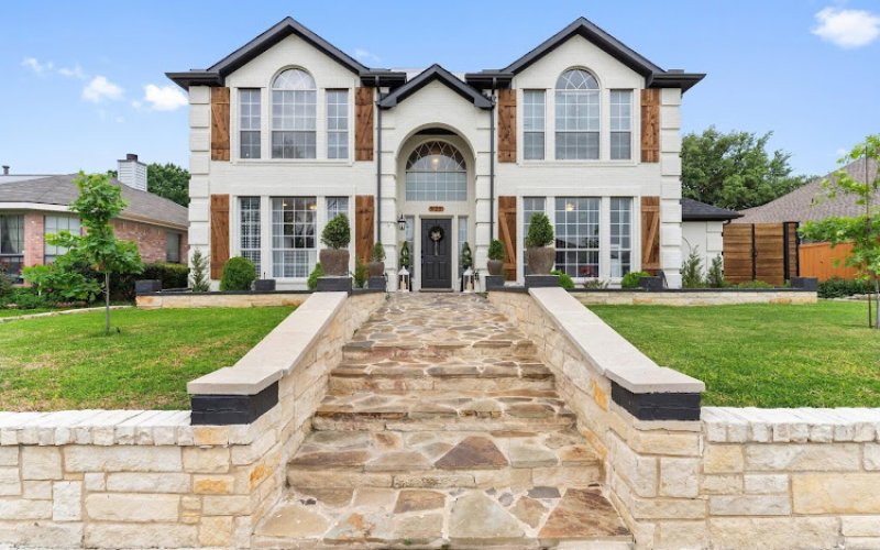 Oscar Jordan Hernandez, Dallas Real Estate Agent