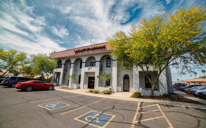 CENTURY 21 Northwest Realty - Glendale
