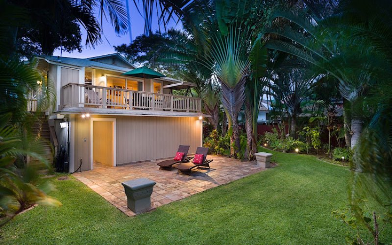 Hawaii Living