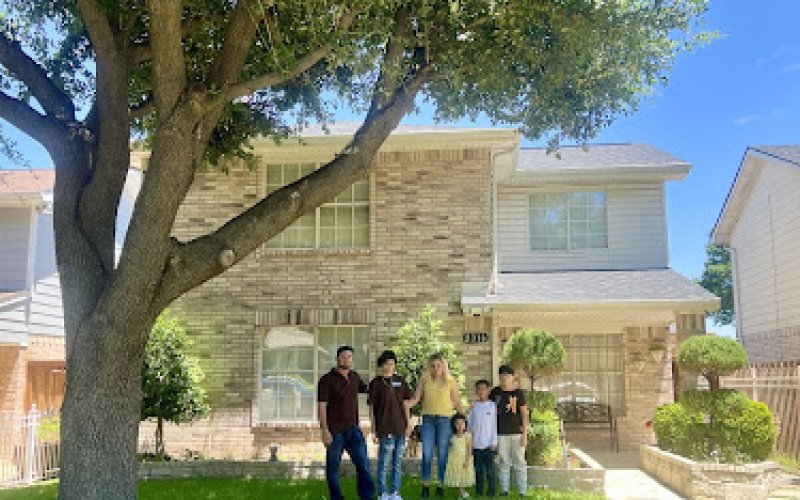 Lorena Garcia, Realtor - Dallas Metroplex - Kaufman - Texas