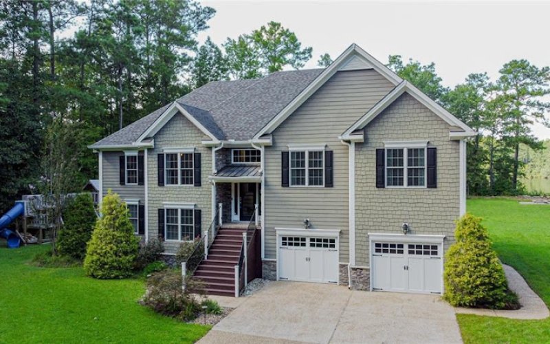 Emily Berry | Chesapeake, VA Real Estate Agent