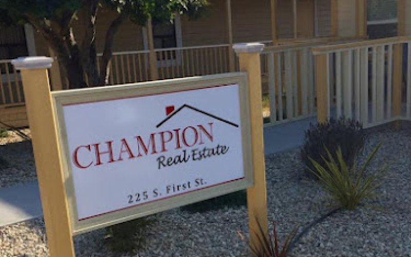 CHAMPION Real Estate