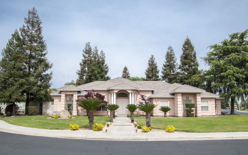 Apple Corial Real Estate Group